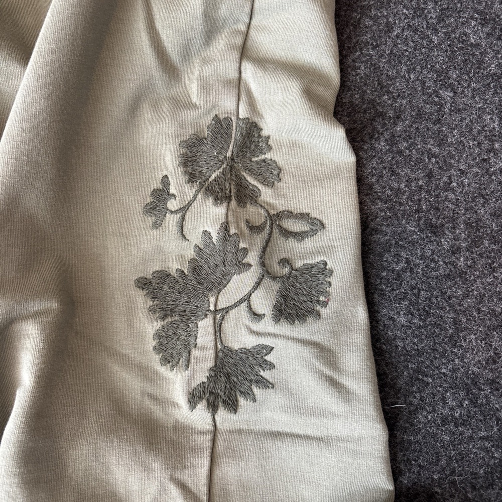 J Jill Embroidered Jogger Pant Size S Olive Green Drawstring Boho Comfort Floral - Picture 7 of 12
